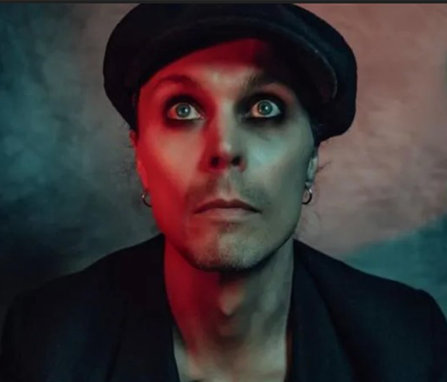 Ville Valo tem show esgotado em sp e já detalha fim da turnê