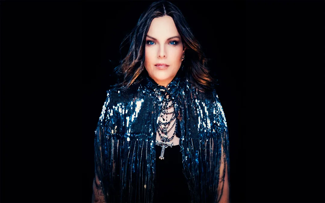 Anette Olzon chega ao Brasil com turnê focada nos clássicos do Nightwish
