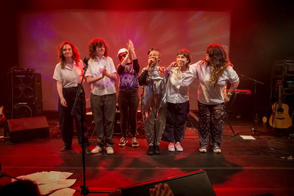 Sesc Pinheiros recebe show que celebra os 50 anos do álbum “Fruto Proibido”, clássico de Rita Lee