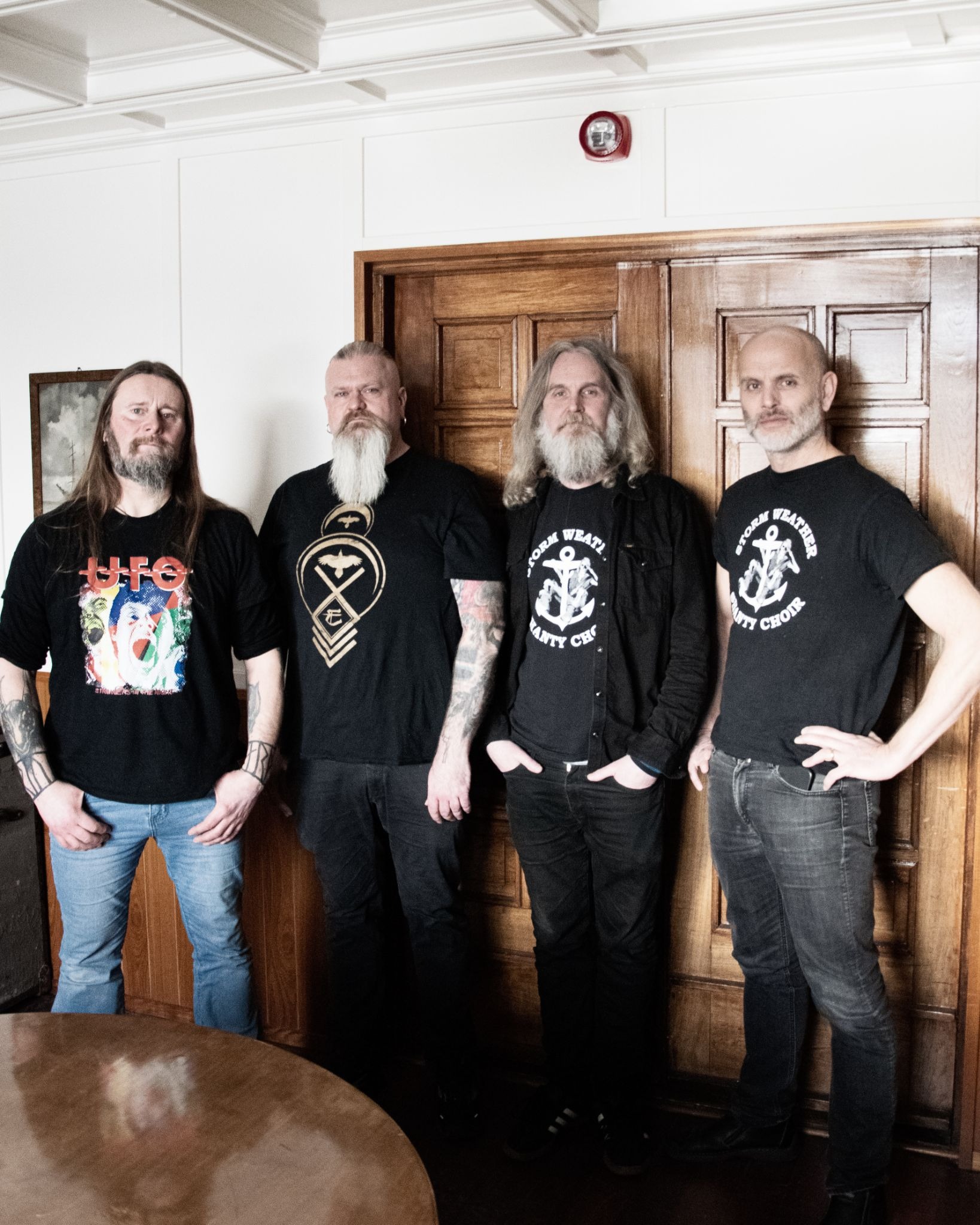 Enslaved lança single com “sea shanties” e une metal progressivo à tradição marítima norueguesa