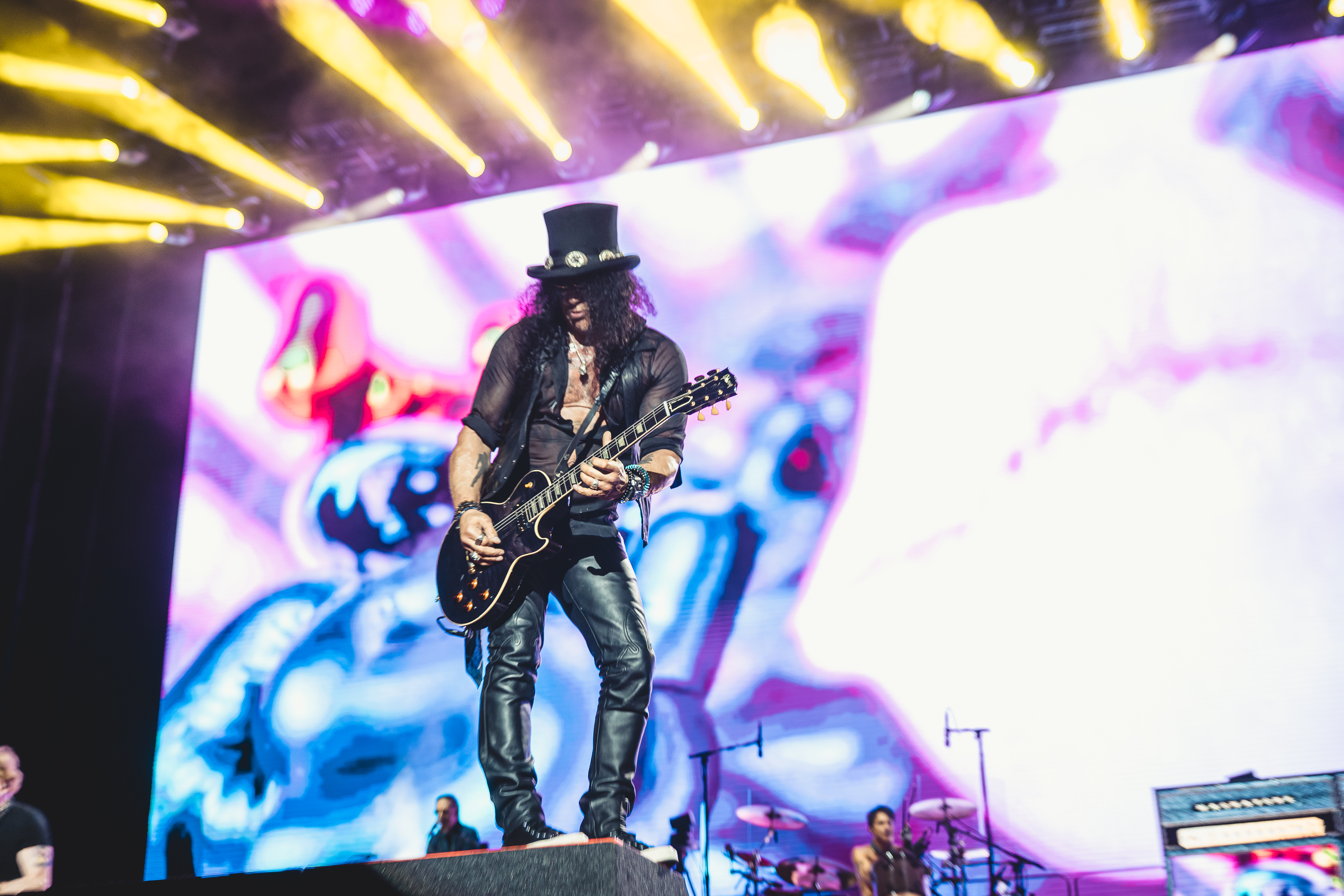 Monsters of Rock 2026 transforma Allianz Parque em templo da guitarra com shows de Guns N’ Roses, Lynyrd Skynyrd e Extreme