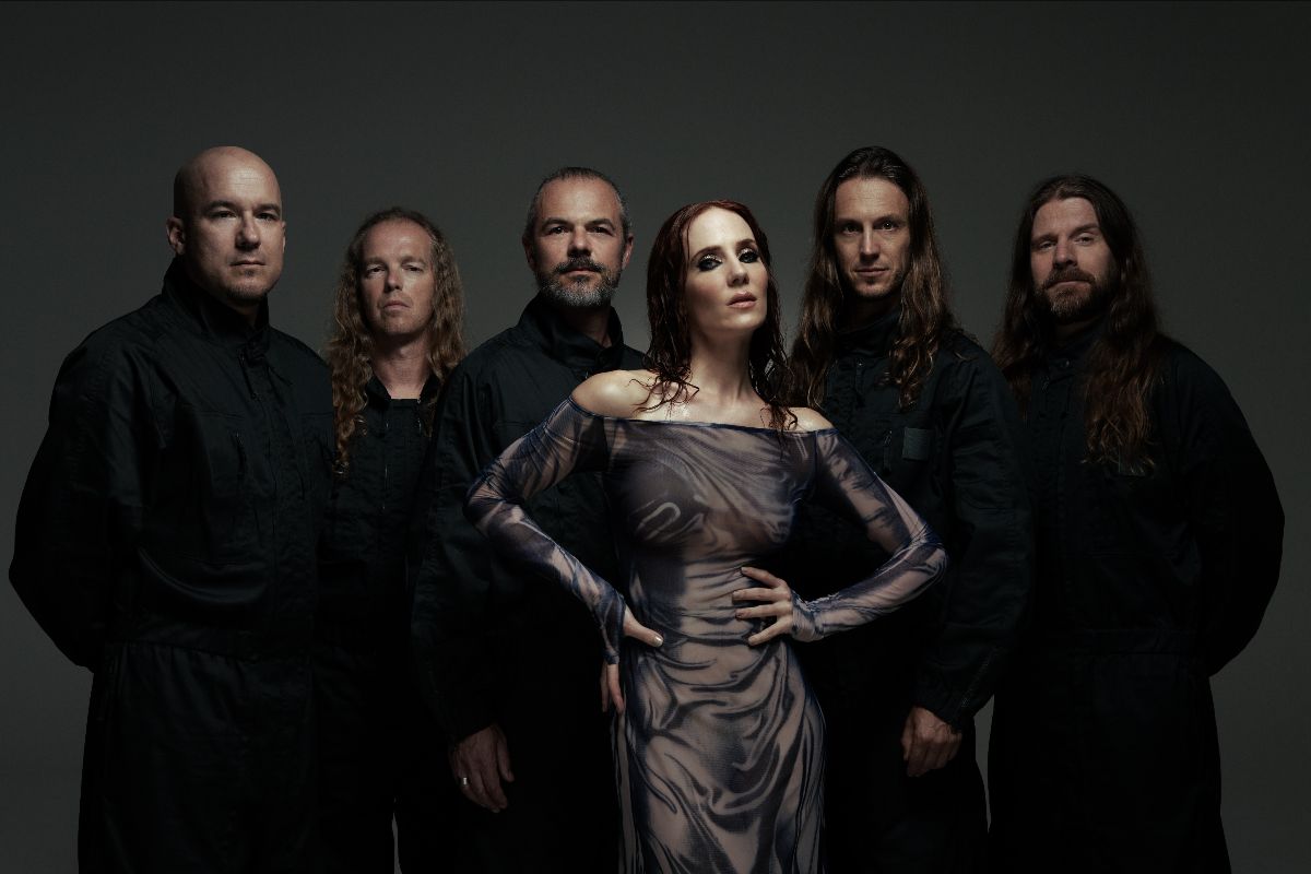 Epica compartilha gravação ao vivo de “Sirens – Of Blood And Water” em show histórico na Holanda