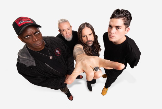 Sepultura anuncia The Last Ceremony em São Paulo antes do fim da turnê