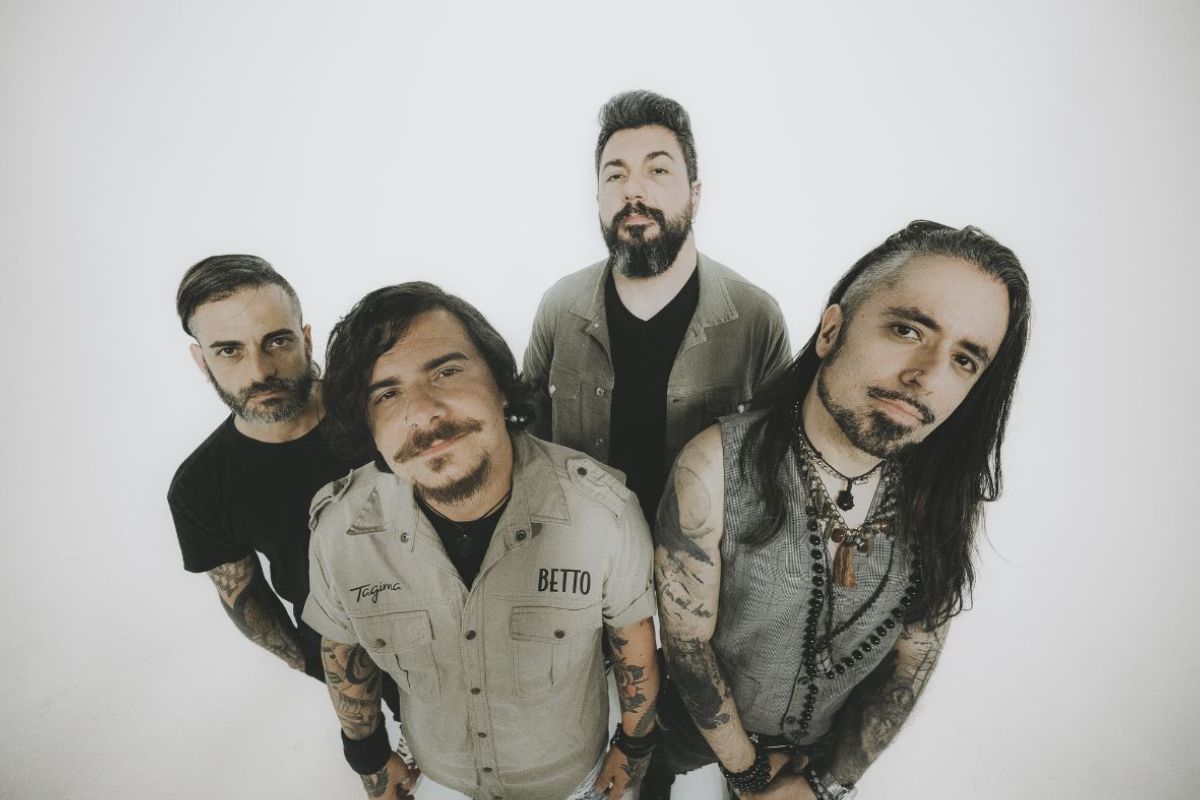 Superfuzzy resgata o grunge dos anos 90 no single Sem Direção